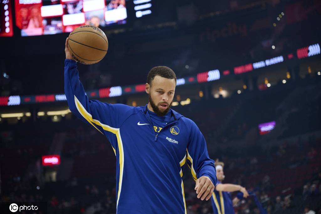 30天30队勇士:库明加制造内耗 库里终于有圆柱体了?