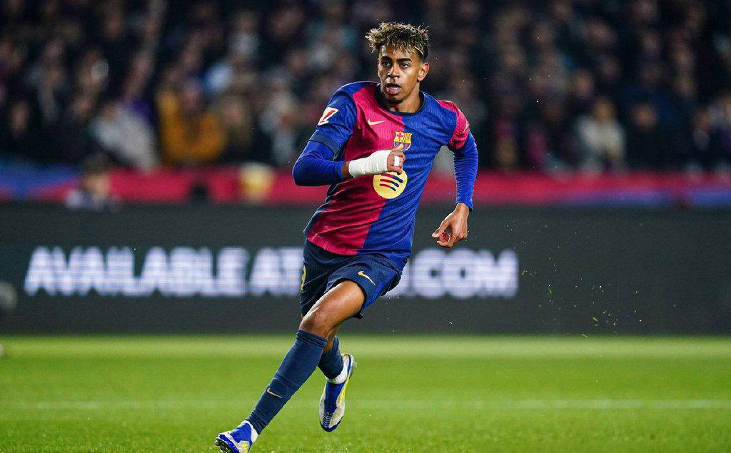 西甲焦点战：皇家社会迎战巴萨，巴萨争冠压力骤增